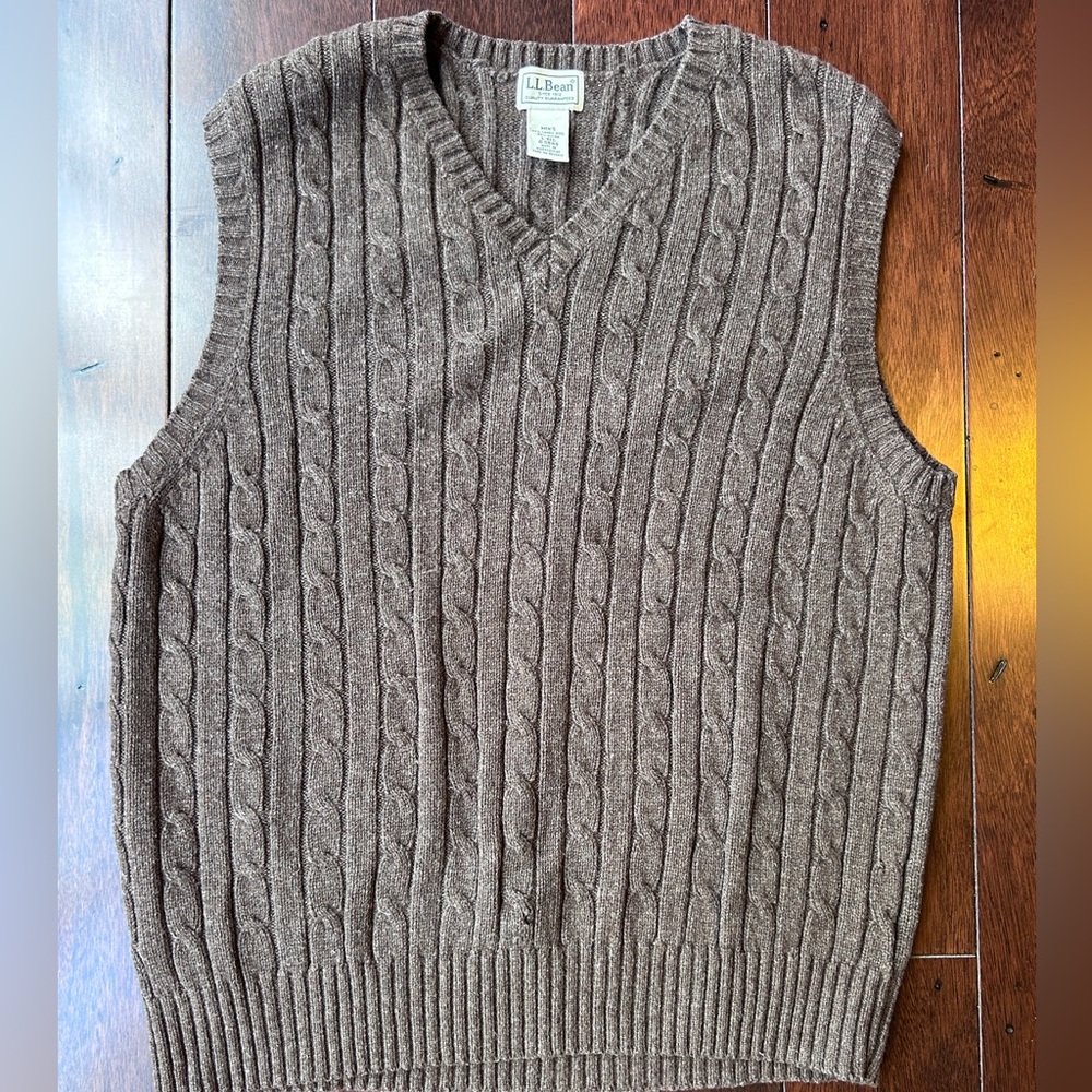 L.L. Bean Men's Dark Brown Cable-Knit V-Neck Sweater Vest